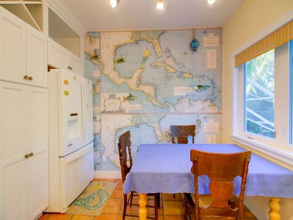 Three Bedrooms Walk to Beach Vacation Home in Sanibel