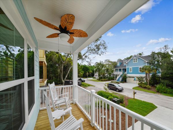 Hilton Head 5 Bedroom Home with Heated Salt Water Pool