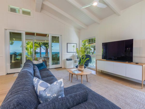 Haena Beautiful 3 Bedroom Home with Hot Tub & Great Views