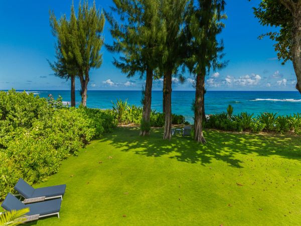 Haena Beautiful 3 Bedroom Home with Hot Tub & Great Views