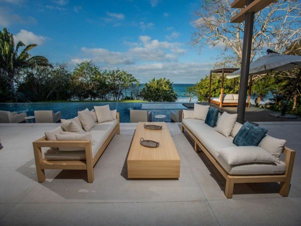 Seven Bedroom Luxury Villa with Private Pool and Great Views