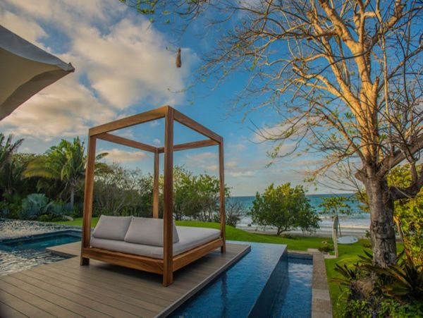 Seven Bedroom Luxury Villa with Private Pool and Great Views