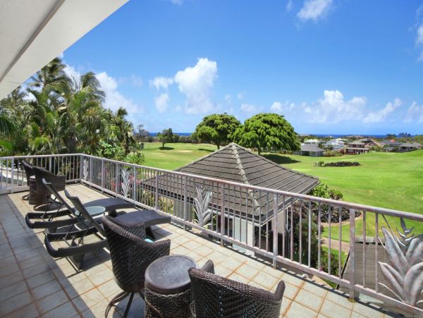 Three Bedroom Golf Course View Vacation Home in Koloa