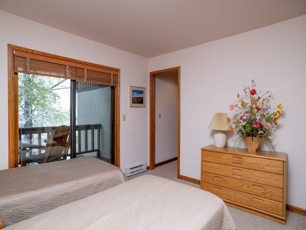 Avon Ski In Ski Out 5 Bedroom Residence Sleeps 16 Guests