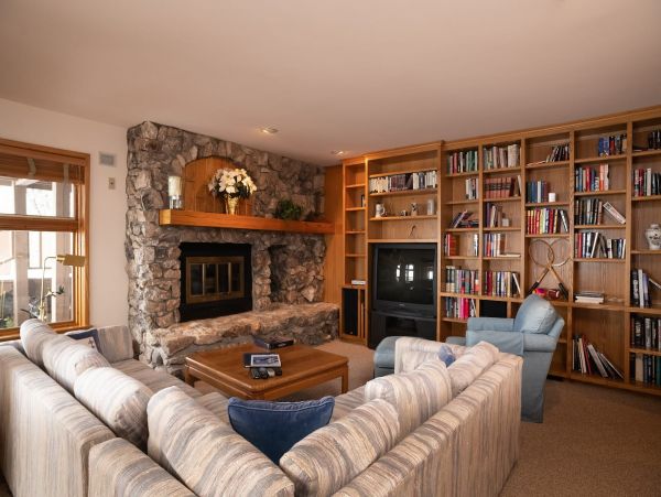Avon Ski In Ski Out 5 Bedroom Residence Sleeps 16 Guests