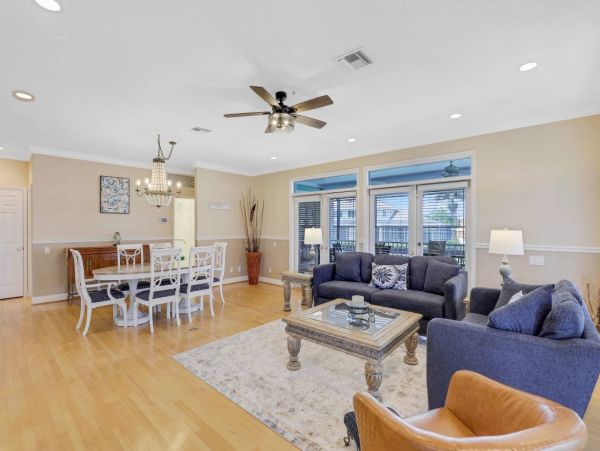 Luxury Marco Island Vacation Home with  Pool & Boat Dock
