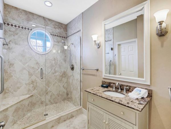 Luxury Marco Island Vacation Home with  Pool & Boat Dock