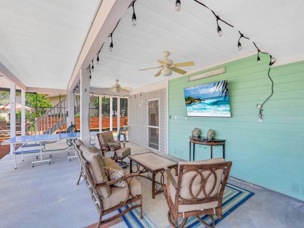Luxury Marco Island Vacation Home with  Pool & Boat Dock