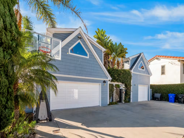 Ocean Views Seven Bedrooms Vacation Home in La Jolla