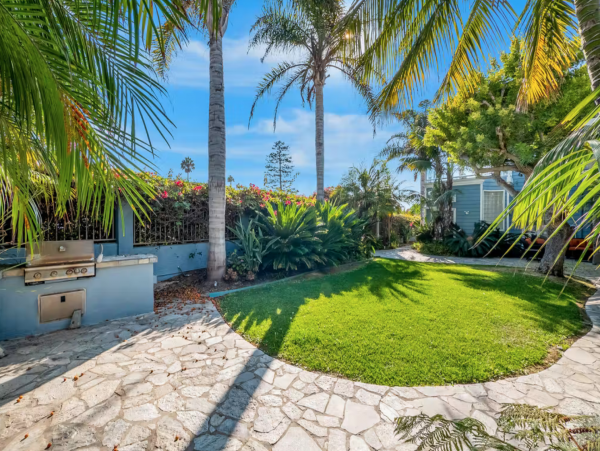 Ocean Views Seven Bedrooms Vacation Home in La Jolla