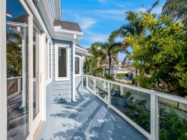 Ocean Views Seven Bedrooms Vacation Home in La Jolla