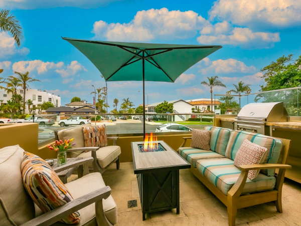 Effortless Coastal Living Just One Block from Windandsea Beach