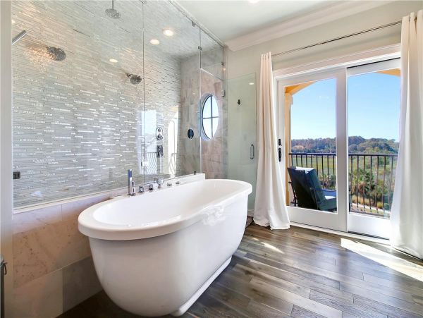 Hilton Head 4 Bdm Luxury Home Close to Bech & Indoor Pool