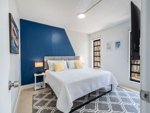 Waterfront 7 Bedroom Vacation Duplex in Fort Lauderdale