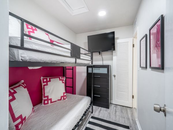 Waterfront 7 Bedroom Vacation Duplex in Fort Lauderdale