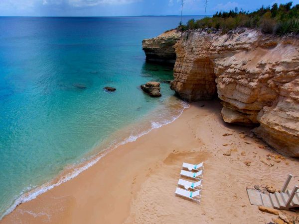 Anguilla Home 1001372