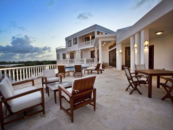 Anguilla Home 1001380