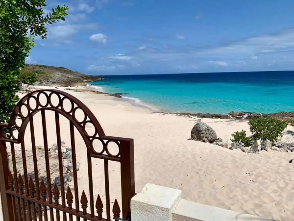 Anguilla Home 1001383