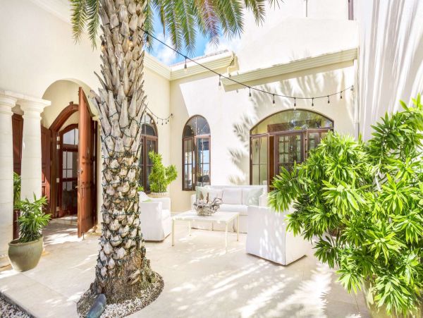 Anguilla Home 1001383