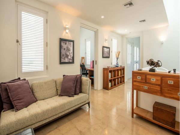 Anguilla Home 1001384