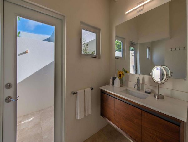 Anguilla Home 1001393