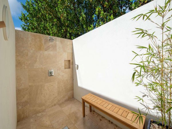 Anguilla Home 1001393
