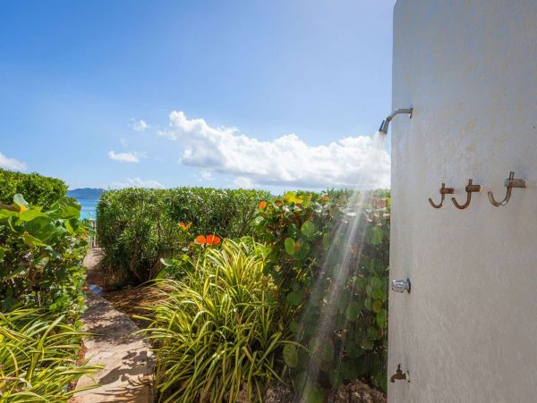 Anguilla Home 1001397