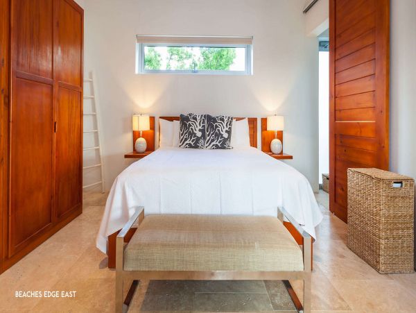 Anguilla Home 1001400