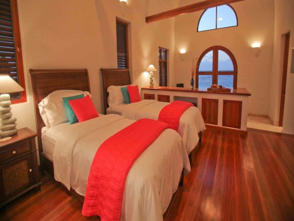 Anguilla Home 1001403