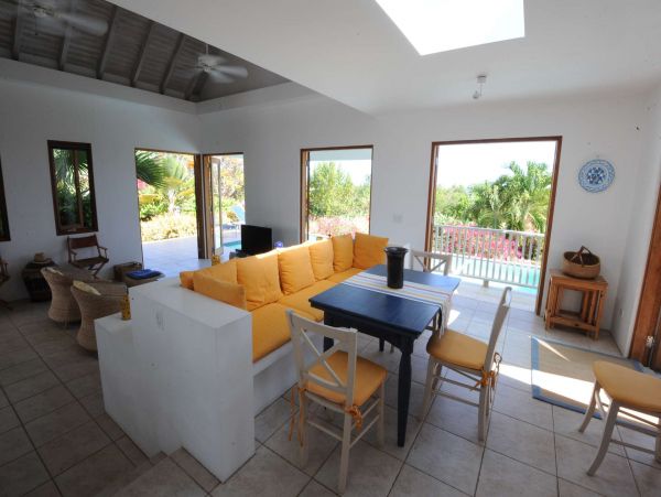 Anguilla Home 1001418
