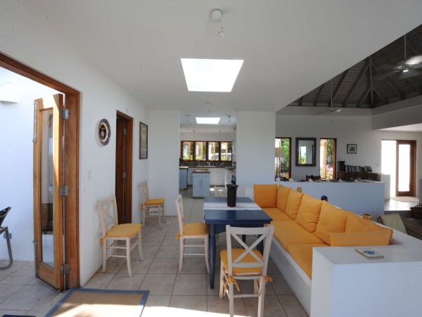Anguilla Home 1001418