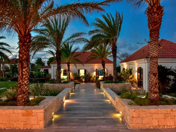 Antigua Barbuda Home 1001422