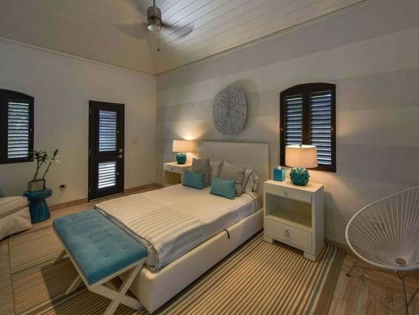 Antigua Barbuda Home 1001422