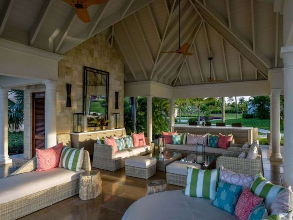 Antigua Barbuda Home 1001423