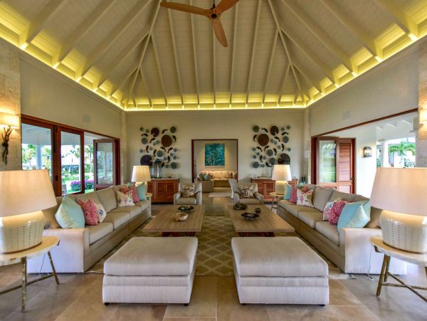 Antigua Barbuda Home 1001423