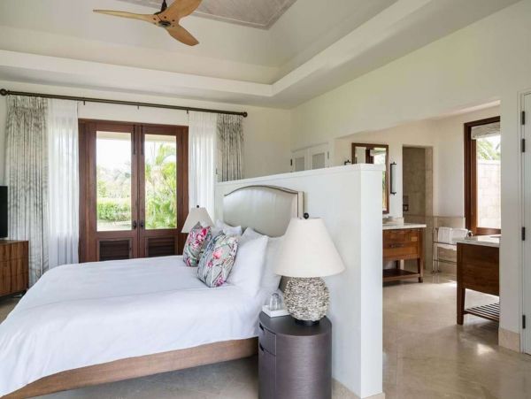 Antigua Barbuda Home 1001423