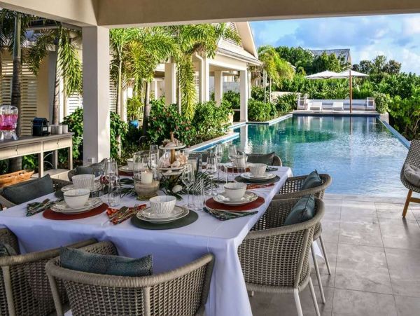 Antigua Barbuda Home 1001425