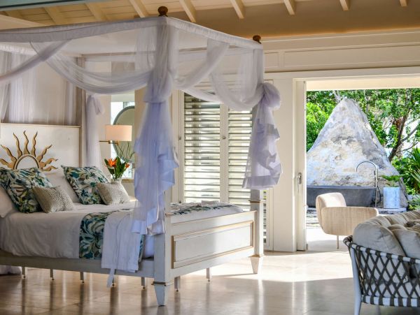 Antigua Barbuda Home 1001425