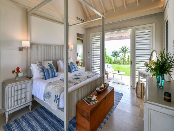 Antigua Barbuda Home 1001425