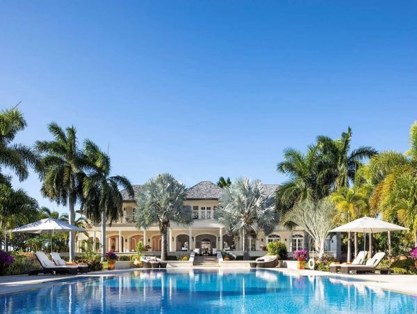 Antigua Barbuda Home 1001426