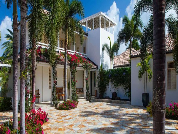 Antigua Barbuda Home 1001430
