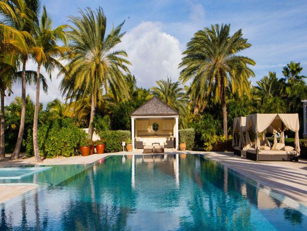 Antigua Barbuda Home 1001431