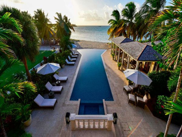 Antigua Barbuda Home 1001432