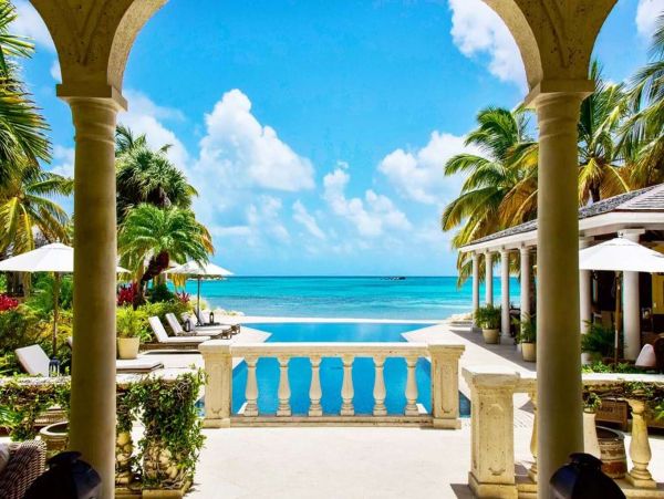 Antigua Barbuda Home 1001432