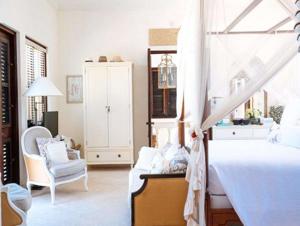 Antigua Barbuda Home 1001432