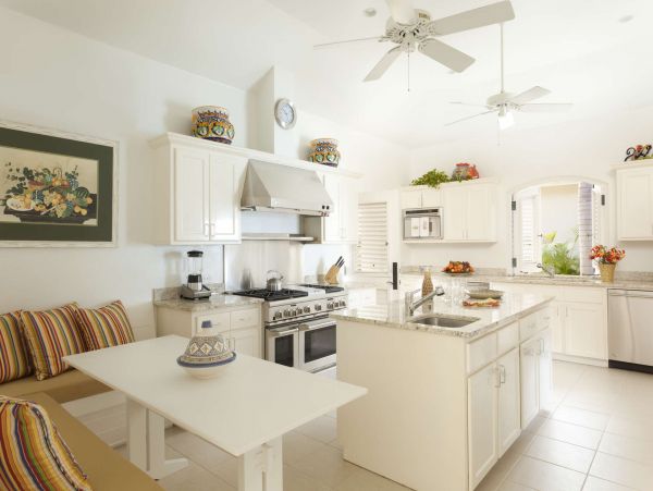 Antigua Barbuda Home 1001433