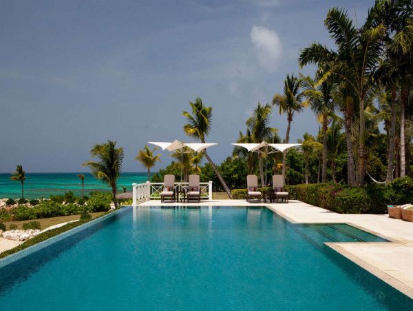 Antigua Barbuda Home 1001434