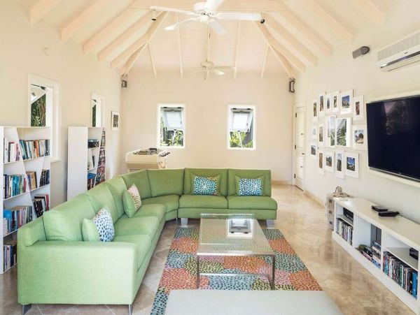 Antigua Barbuda Home 1001434