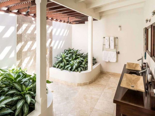 Antigua Barbuda Home 1001434