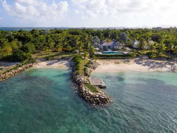 Antigua Barbuda Home 1001434